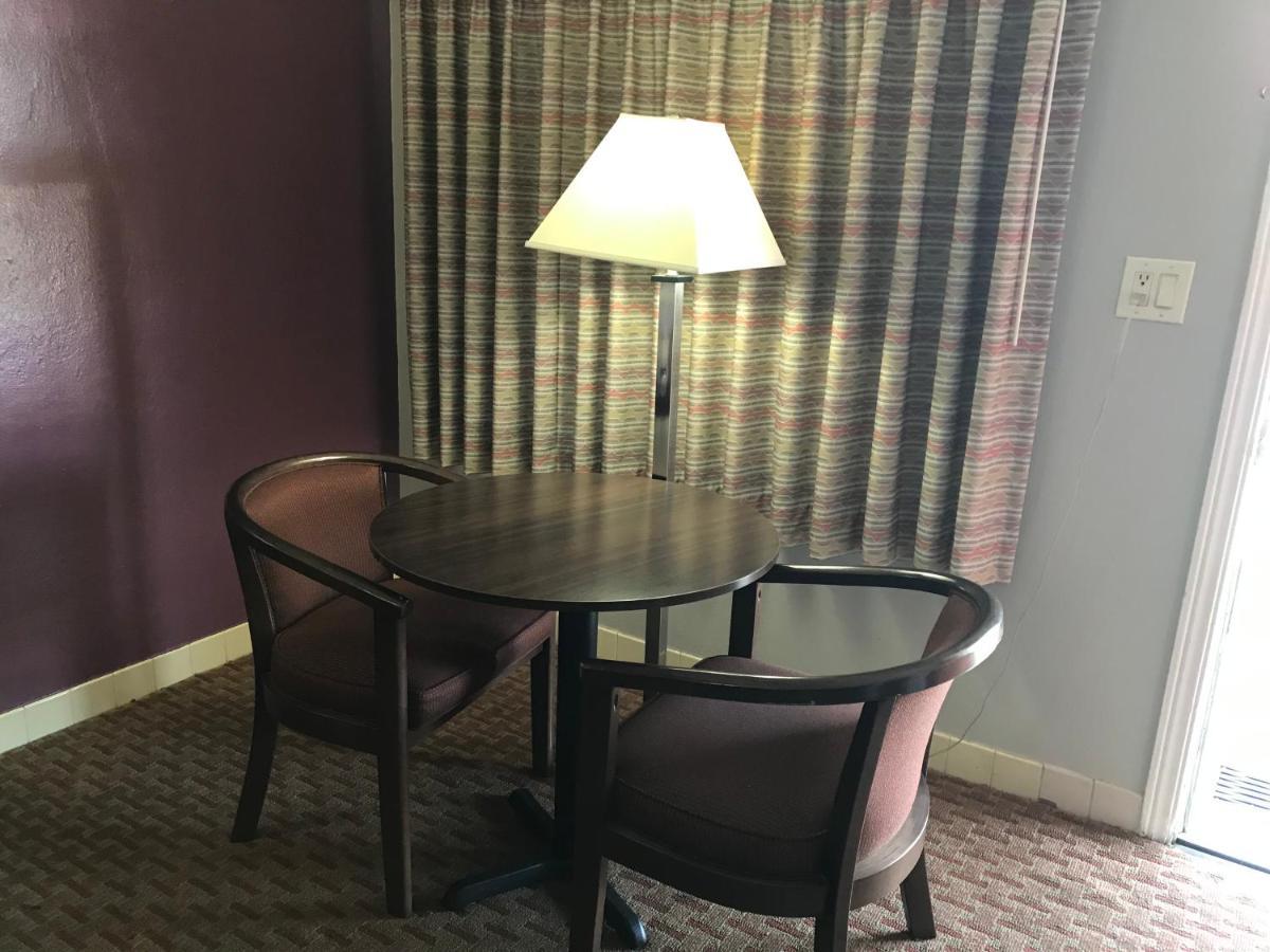Silver Princess Motel Окала Экстерьер фото